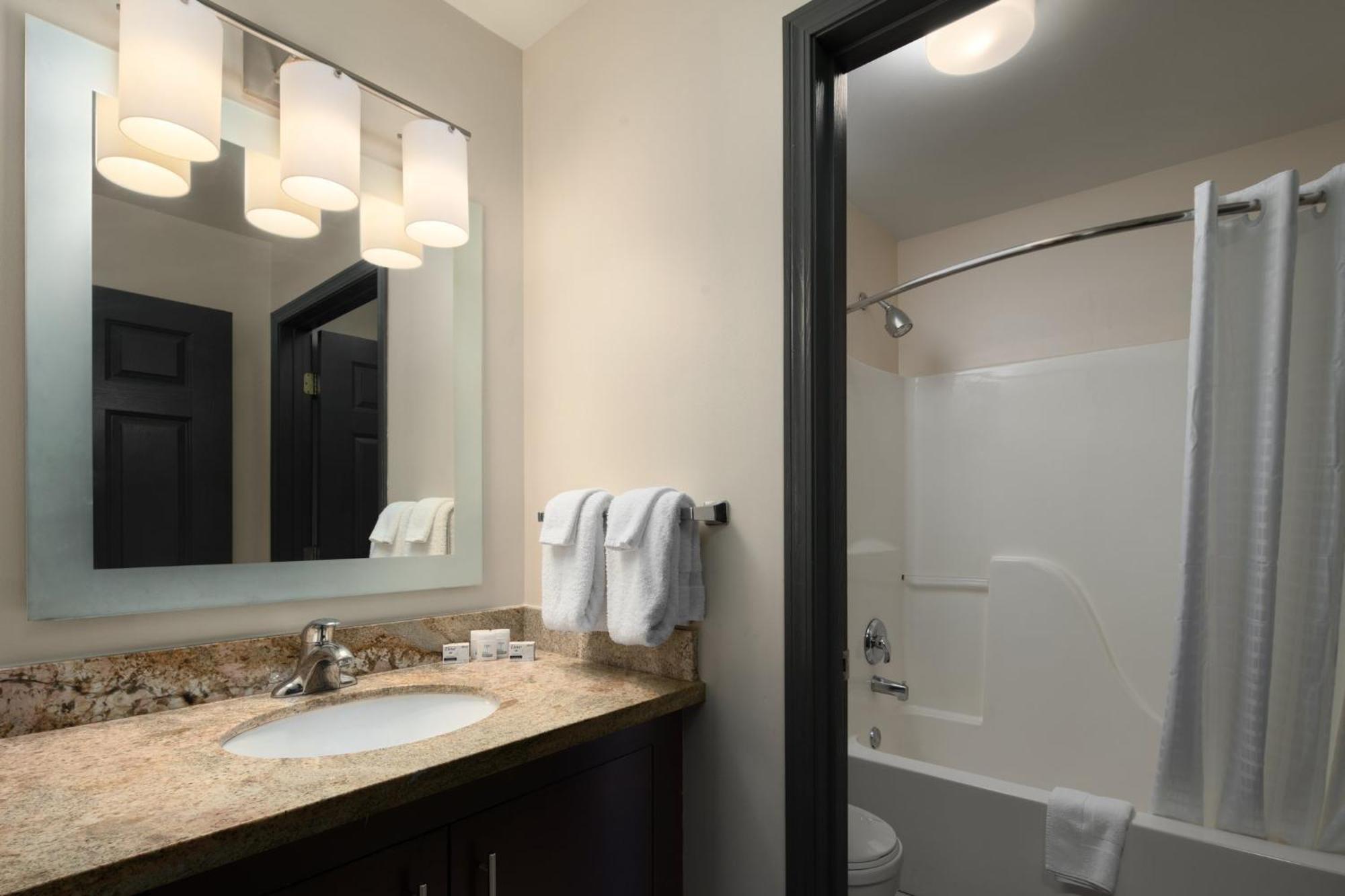 Candlewood Suites St Louis St Charles By Ihg Saint Charles Kültér fotó