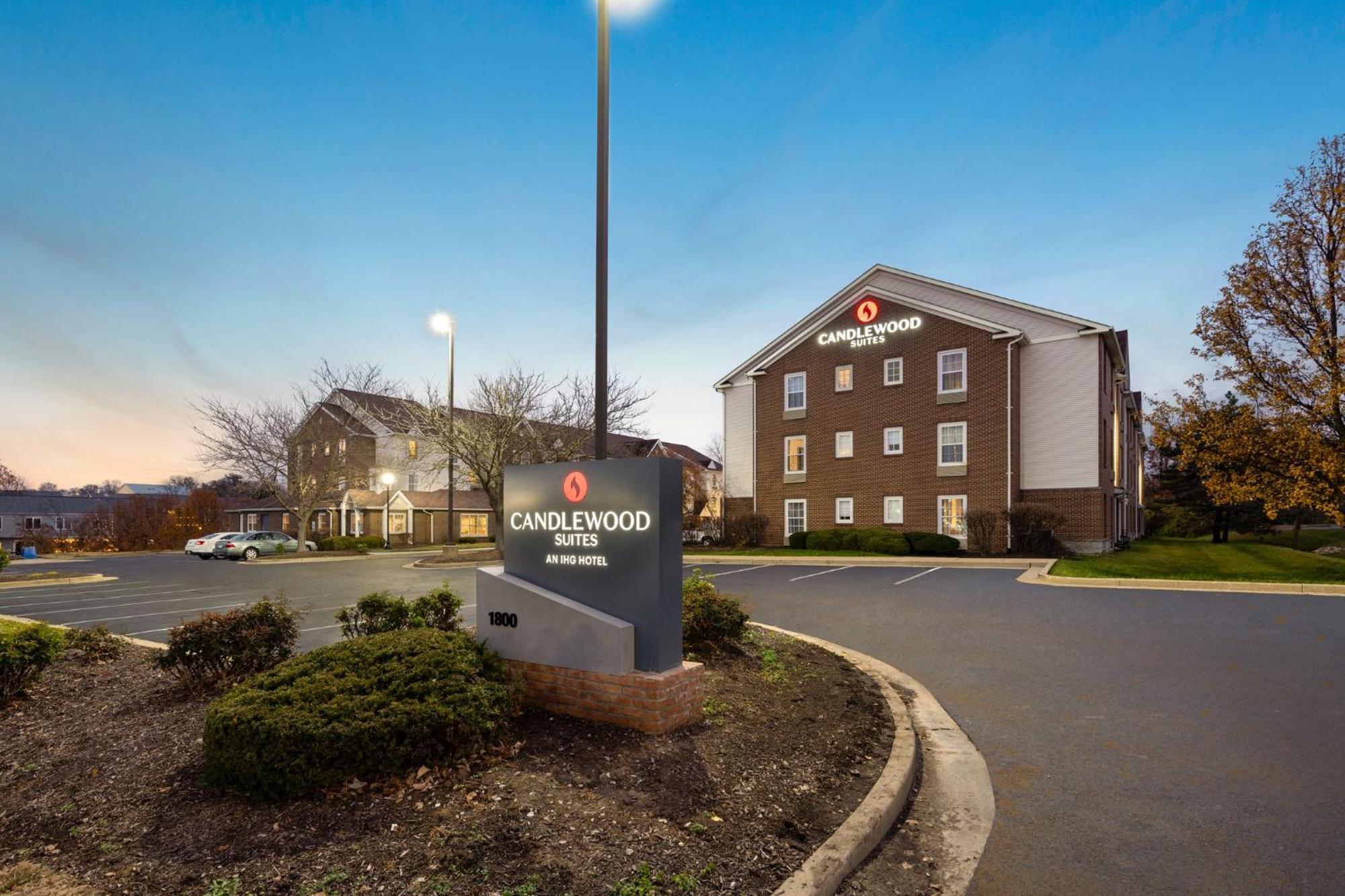 Candlewood Suites St Louis St Charles By Ihg Saint Charles Kültér fotó